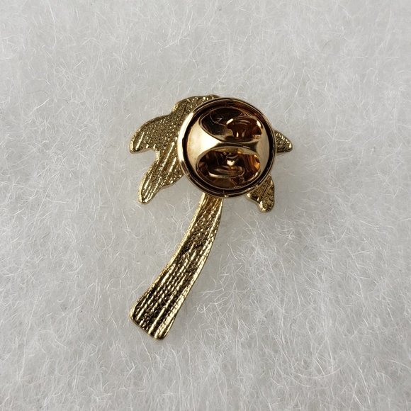 3/10$ NWOT palm tree enamel pin - Picture 2 of 2